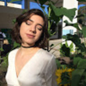 Meet your Posher, Julia